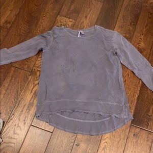 Wilt purple pull over